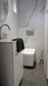 Knus huisje met prachtige nieuwe badkamer - Distelhoek