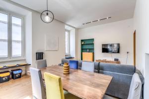 Domus in Piazza del Popolo