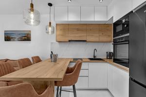 Luxury Apartment Nikolina with Garage