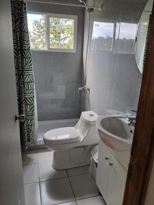 Casa en Ensenada con parrilla y patio