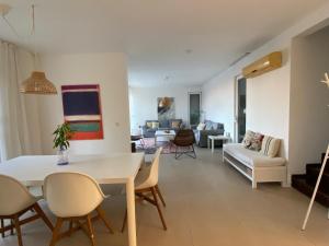 Peaceful Holiday Villas-Pomegranate-3 bathrooms-Private pool