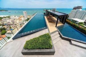 1 BR The Base Pattaya 5MinsWalktoBeach Washer5分钟到海滩 1 by Bee 蜜蜂