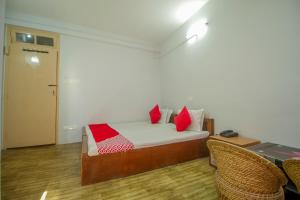 Hotel O Nourpem Residency