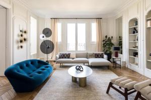 Luxury 5 stars penthouse on Prestigious Avenue Foch