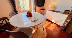 AC - Hypercenter - Quiet with a view!