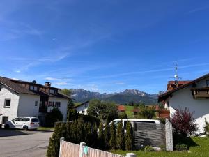 Apartment im Souterrain mit Terrasse