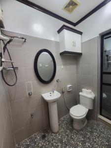 1BR, 1BD Condo Rentals, Toril