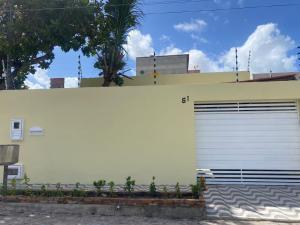 Casa aconchegante com piscina próximo a praia, shopping e centro de Aracaju
