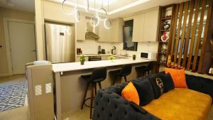 Çekil kenara şehir huzur geliyor