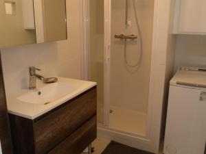 Appartement 1 chambre avec climatisation proche de létang de Thau - FR-1-503-79