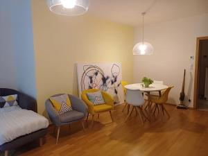 10min to the center Modern Flat