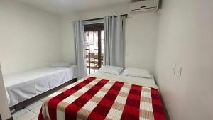 Casa em Bombinhas Almeida e Moraes Perto da Praia