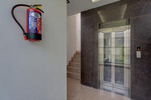 Hotel Aura Homes 1 BHK Near Golf Course Road Gurgaon