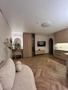 Apartamentai pirmame aukšte, miesto centre