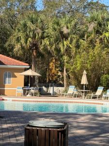 Vacation Home for 8, near Disney and Universal