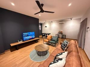Galaria3 18PX 4BR NearTc, DinosaurLand, PS4, Netfx