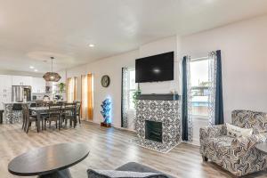 Backyard Movie Nights! Galveston Beach Retreat