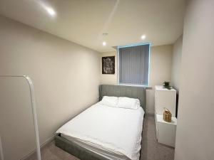Luxury 2 Bed 2 Bath En-Suite condo