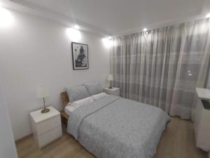 4 min walk to metro, 3 bedrooms &Salon, La Défense