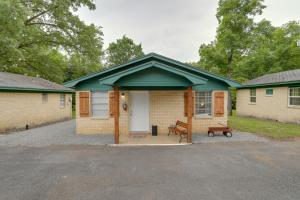 Fish, Boat, Hike Cabin Near Greers Ferry Lake