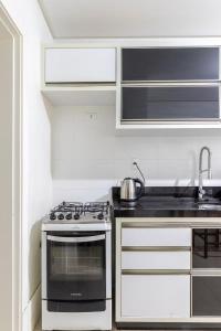 Alto padrão 50m do mar com 3 suítes