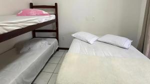 Casa em Bombinhas Almeida e Moraes Perto da Praia