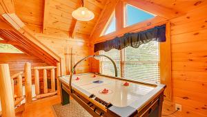 Absolutely Fabulous by Venture Smoky Mountains