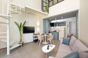 Casa del Mar-Mon Repo Beachfront Apt near Airport