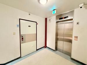 Baguio Transient Near Mines View - 3 BR Condo Unit - Queendom Tower Condominium