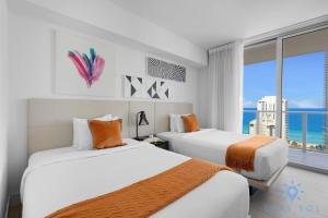 Breathtaking Front Ocean View: Amazing Pools