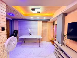 Baguio Transient Across Burnham Park 3 - 3BR Condo