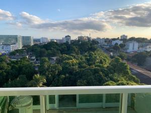 Hellix Business Center