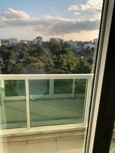 Hellix Business Center