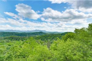 Heavenly Memories by Venture Smoky Mountains