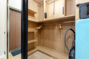 Petrovdom Apartments 12-94 in RC Tetris Hall, Dilova 1-2