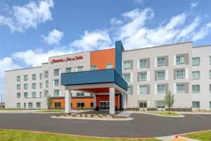 Hampton Inn & Suites by Hilton Little Rock Airport