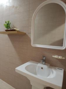 شقة خاصة غرفتي نوم صالةطعام غرفة معيشة حمام