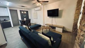 Best Location & Rooftop Pool Apto With Elevator