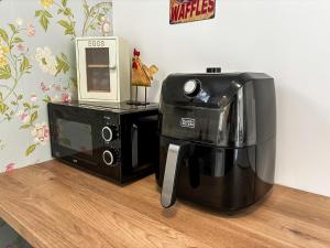 Yellow House Cottage