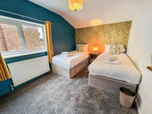 Yellow House Cottage