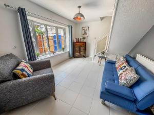 Yellow House Cottage