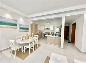 Beautiful Two bedrooms apartment