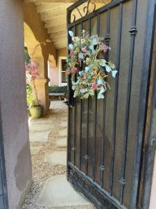 Peaceful Upstairs Oasis