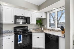 Stillwater Retreat - For 6