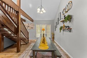 Minutes from Tiger Stadium South Campus Hideaway