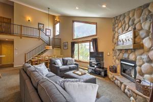 Walk to Main Street Mtn-View Frisco Unit with Loft - 3hvězdičkové hotely ve městě Frisco