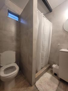 Casa frente a el rio en Pueblo Esther