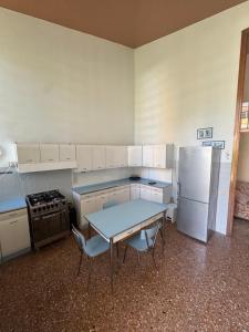 Villa Pineta - Parcheggio, Giardino, Wi-Fi, Tavolo Ping Pong - Oasi di Tranquillità a Due Passi dal Mare