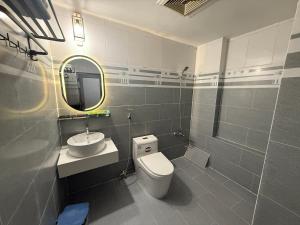 Khách Sạn Hồng Hà 2