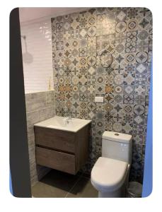 Casa bonita ! Cerca al aeropuerto